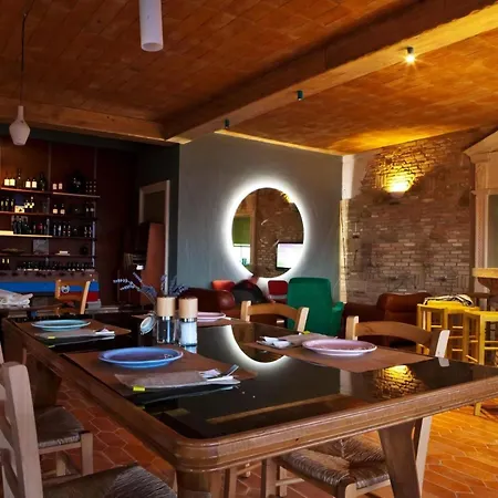 V Apartment Volterra